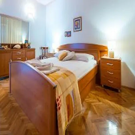 Lido - Three Bedroom House With Terrace Tatil Evi *