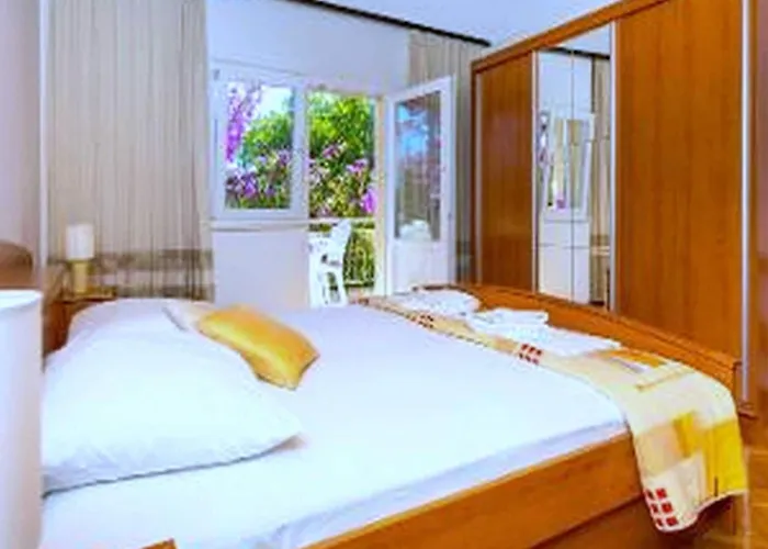 Lido - Three Bedroom House With Terrace Σπίτι διακοπών Orebić